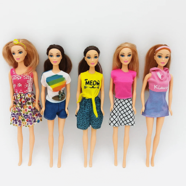 ToyBoi Kiara Fashion Doll with Trendy Outfits – Pretend Play for Girls
